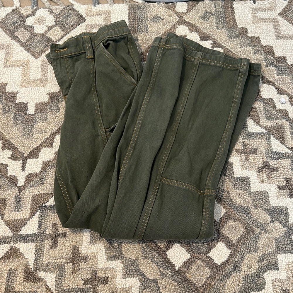 Green very long cargo pants